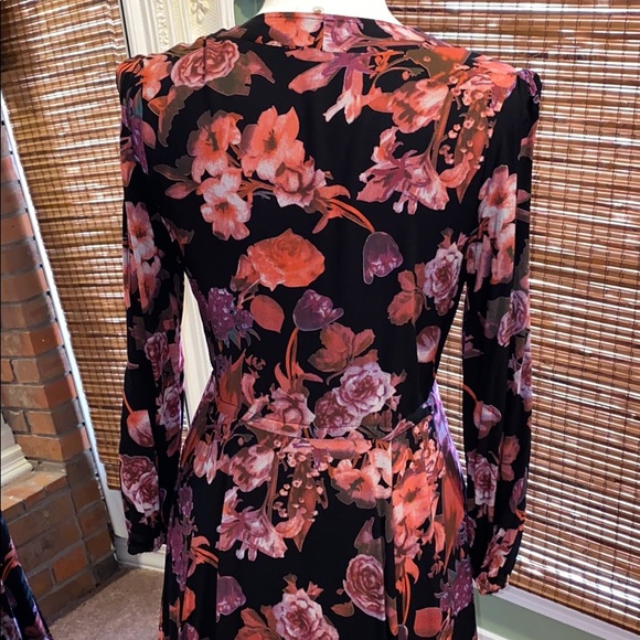 🖤GORGEOUS MAXI🖤 - Picture 5 of 5